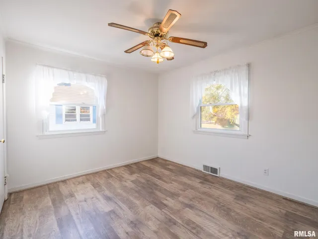 $129,900 | 1410 North Capitol Street, Pekin, IL 61554