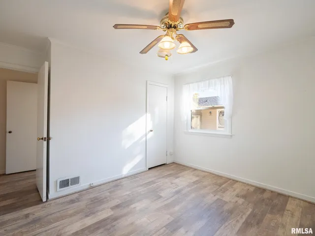 $129,900 | 1410 North Capitol Street, Pekin, IL 61554