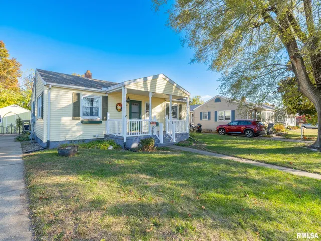 $129,900 | 1410 North Capitol Street, Pekin, IL 61554