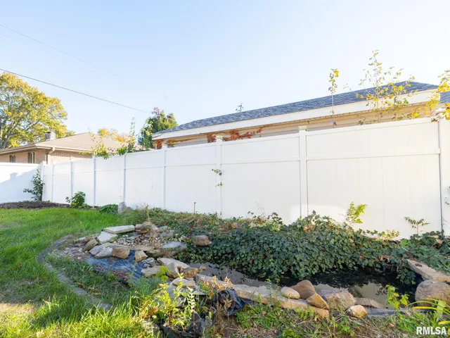 $129,900 | 1410 North Capitol Street, Pekin, IL 61554