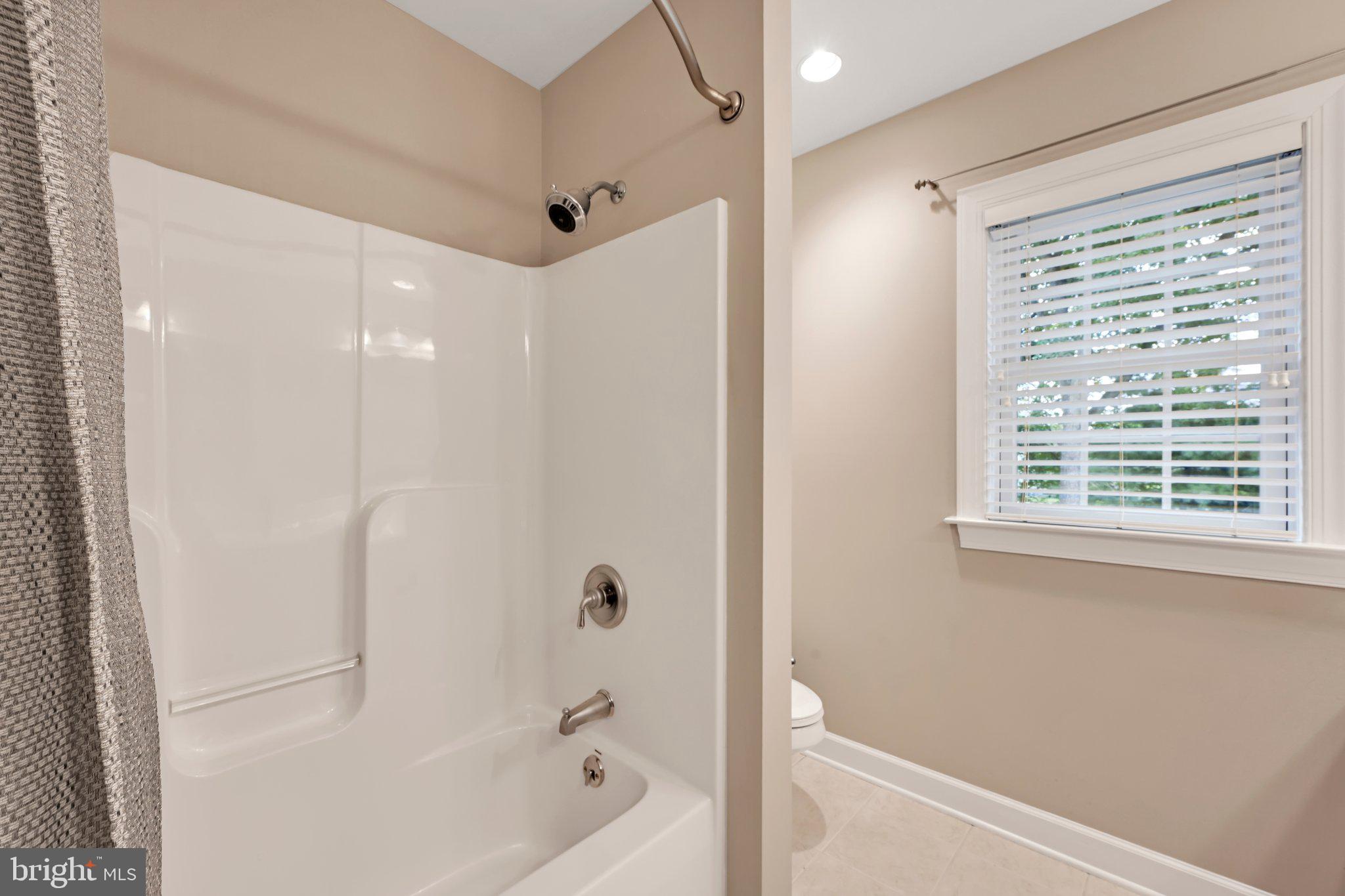 2424 Raleigh Road Hummelstown, PA 17036 - Photo 44 of 55 Bathroom