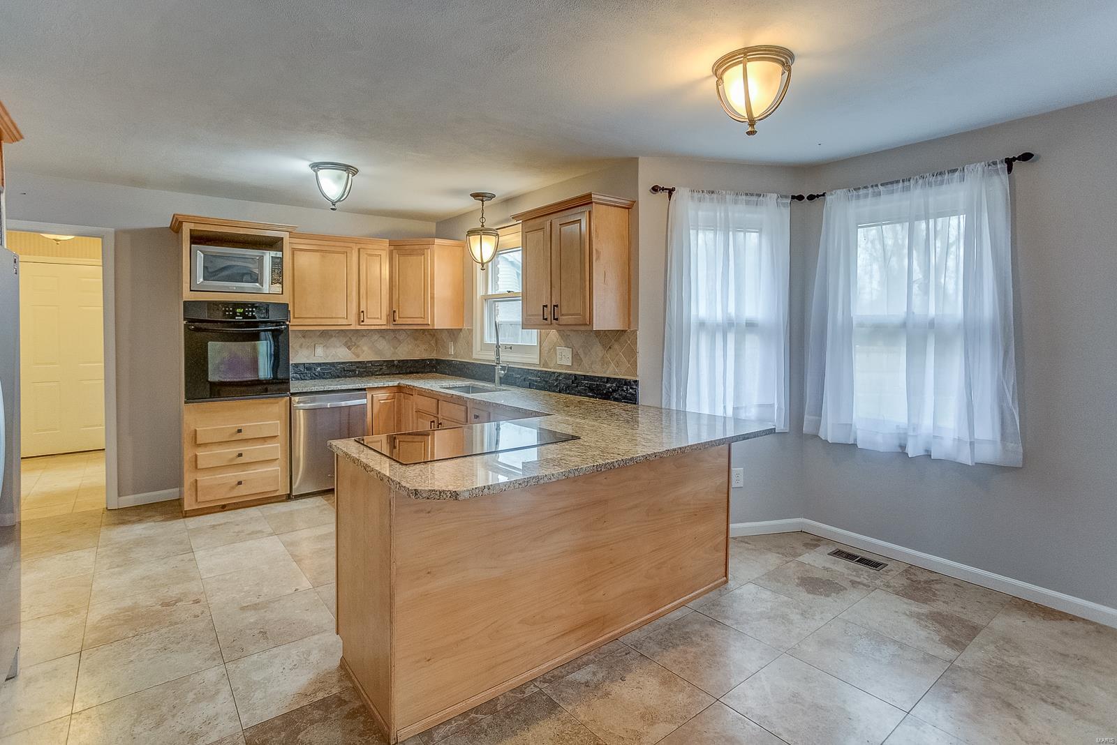 4456 Thatcher Road Alton, IL 62002 - Photo 15 of 48