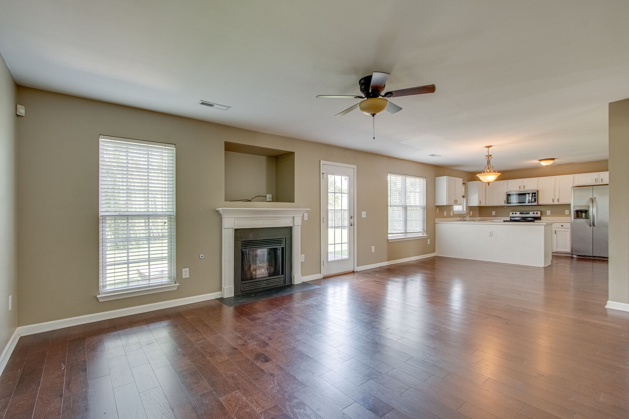 1601 Harrison Way Spring Hill, TN 37174 - Photo 8 of 32 Gallery Image 8