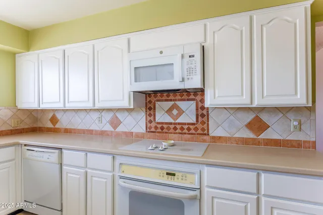 $354,900 | 14164 South Baniff Lane, Arizona City, AZ 85123