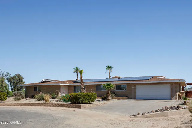 $354,900 | 14164 South Baniff Lane, Arizona City, AZ 85123