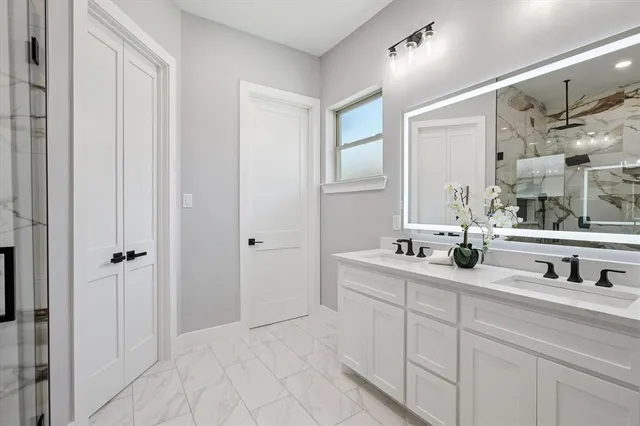 $549,900 | 707 Ross Trail, Arlington, TX 76012