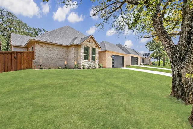 $549,900 | 707 Ross Trail, Arlington, TX 76012