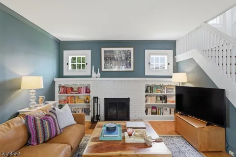 $825,000 | 154 Garfield Place, Maplewood, NJ 07040