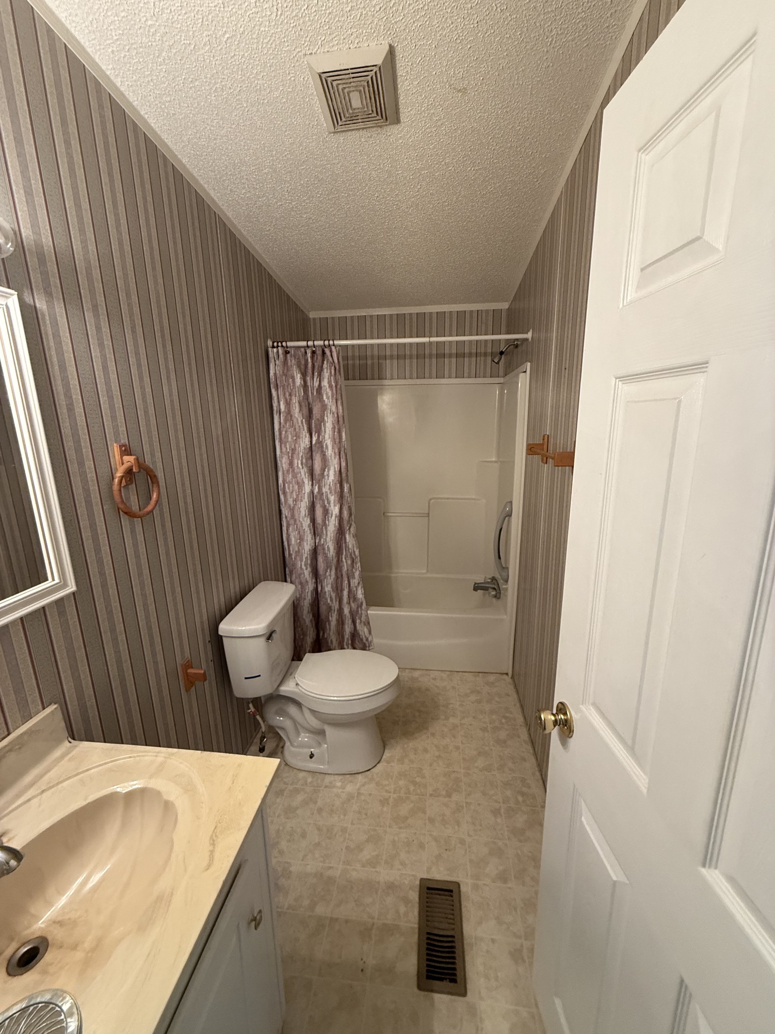 1791 West Valley Road Whitwell, TN 37397 - Photo 13 of 20