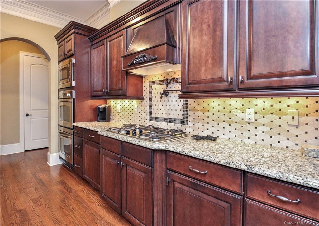 902 Harvest Pointe Drive Fort Mill, SC 29708 - Photo 8 of 47 Gallery Image 8