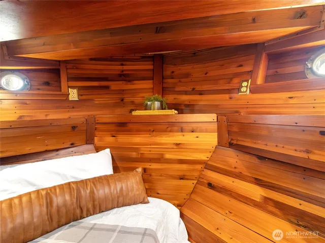 a picture of city view