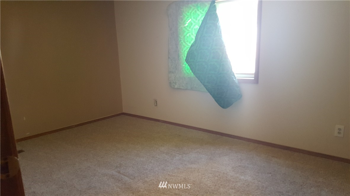 8559 Harris Road Northeast Moses Lake, WA 98837 - Photo 9 of 9 Gallery Image 9