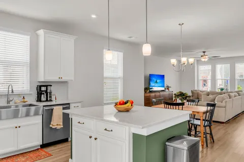 $529,000 | 4604 Hammett Alley, North Charleston, SC 29405