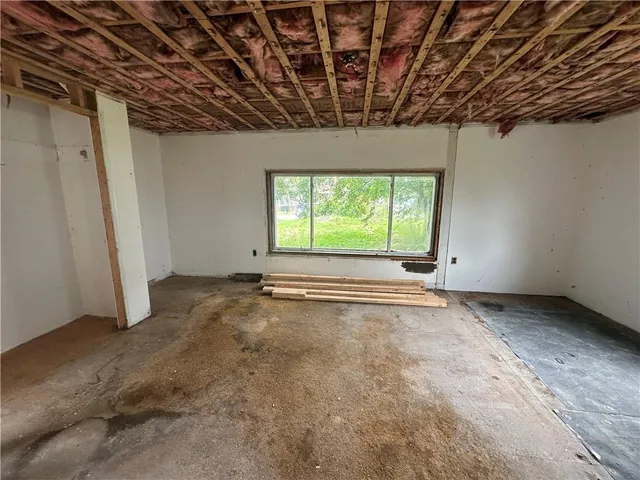 $14,999 | 8 1/2 Apple Street, Uniontown, PA 15401