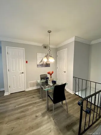 $2,435 | 462 Lake Pointe Drive, Unit 462, Middle Island, NY 11953