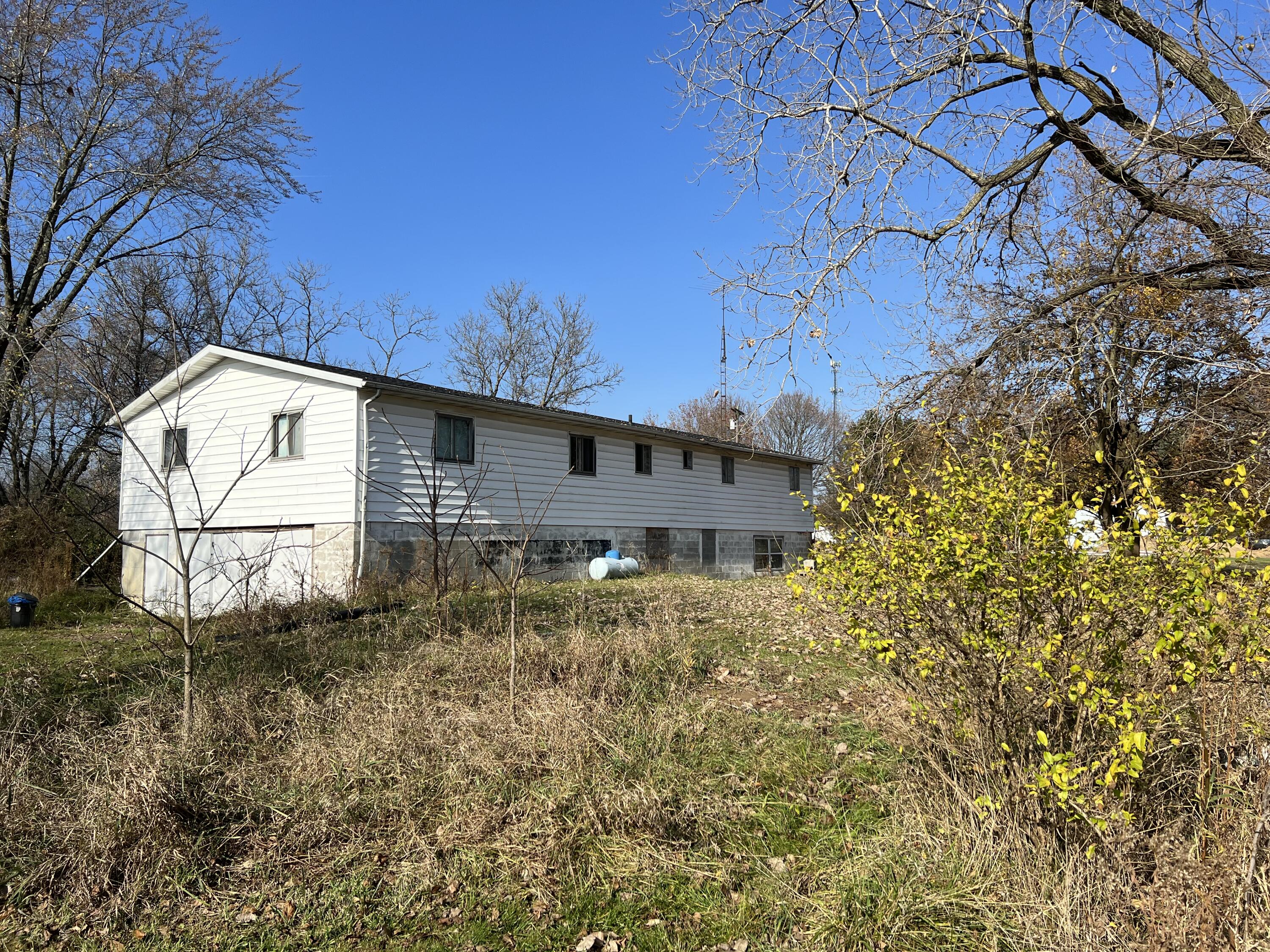 21000 Junction Road Bellevue, MI 49021 - Photo 7 of 14 3 acres