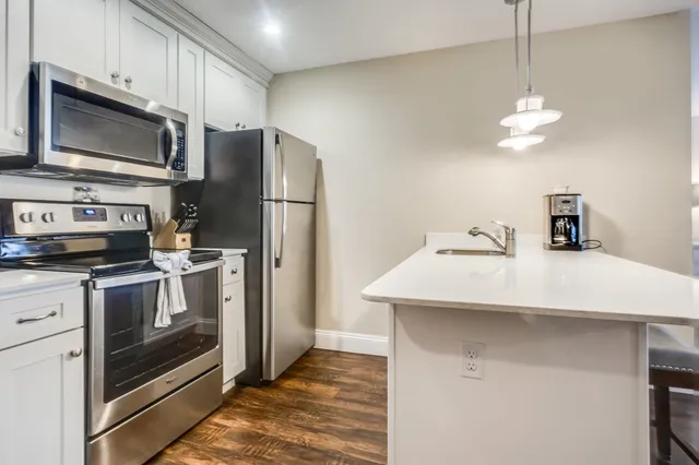 $79,000 | 1 Ocean Avenue, Unit 307 FRACTION 3, York, ME 03909