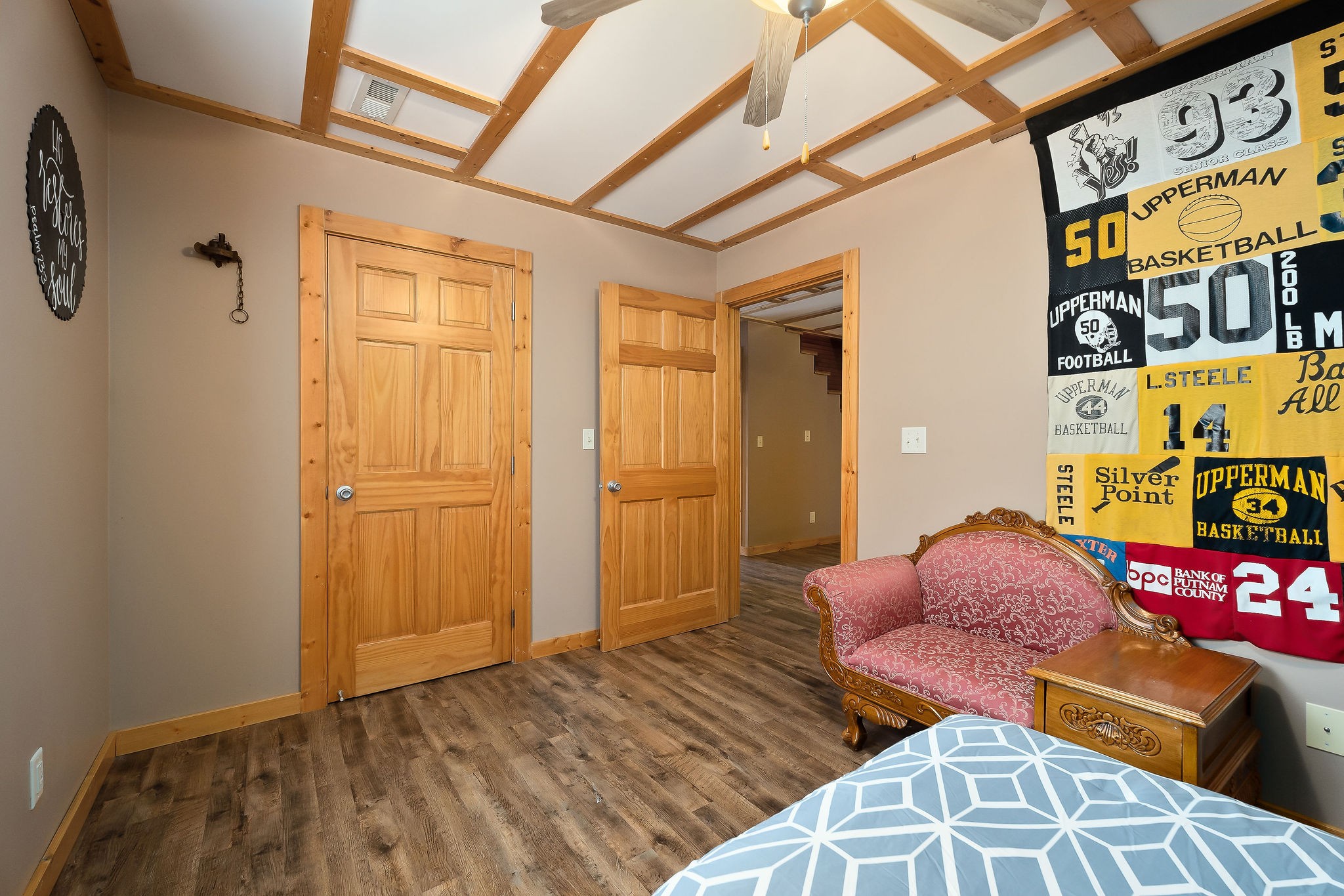 1195 Highland Avenue Baxter, TN 38544 - Photo 24 of 33 a bedroom with furniture and a window