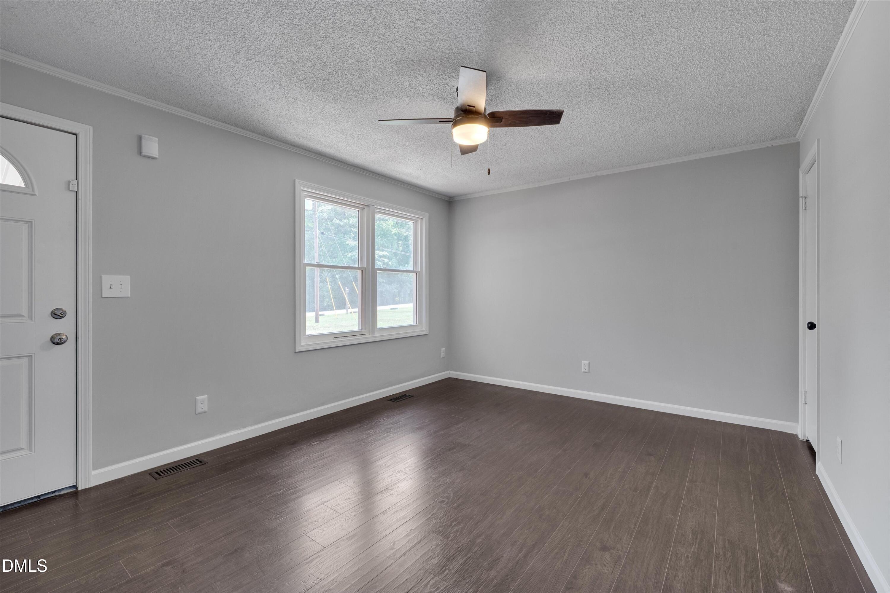 821 Fred Royster Road Henderson, NC 27537 - Photo 5 of 38