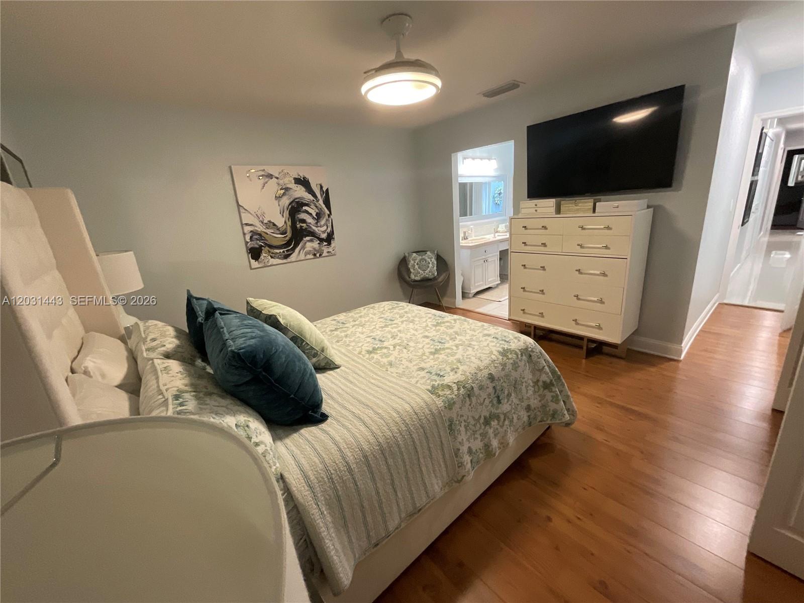 14573 Southwest 98th Terrace Miami, FL 33186 - Photo 11 of 23