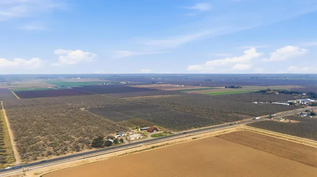 $4,776,960 | 123 Hwy 120, Manteca, CA 95336