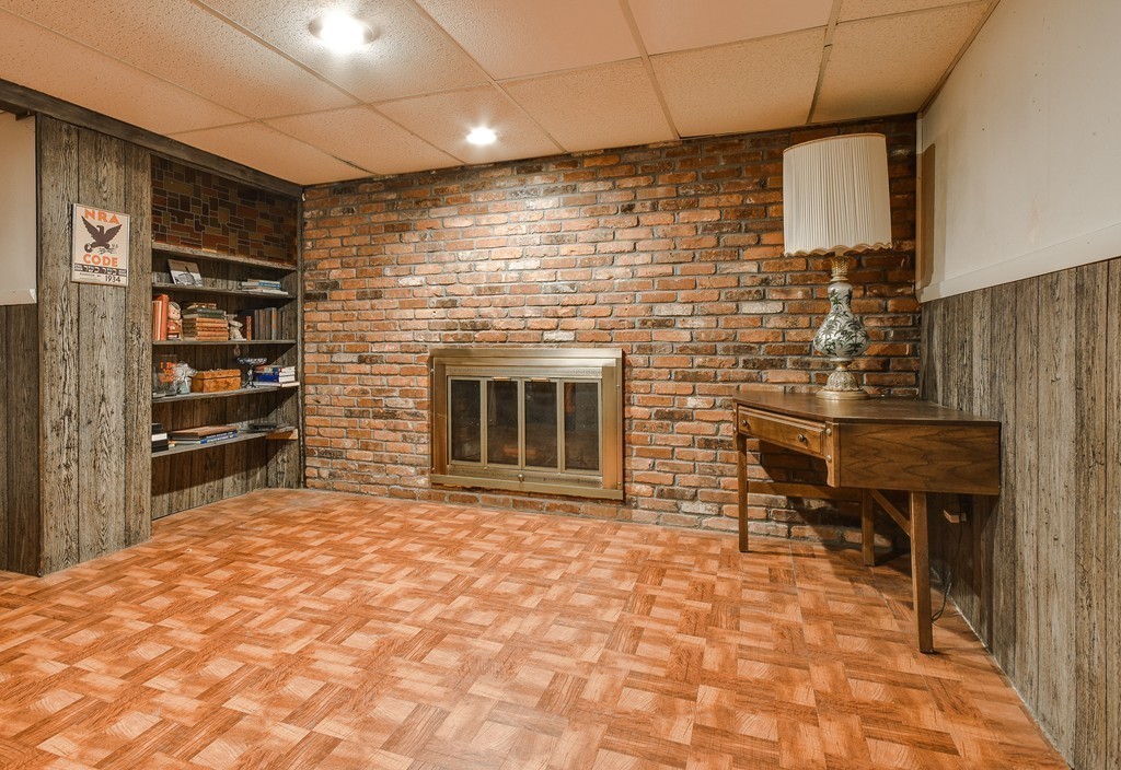 27 Emily Road Framingham, MA 01701 - Photo 20 of 23 Gallery Image 20