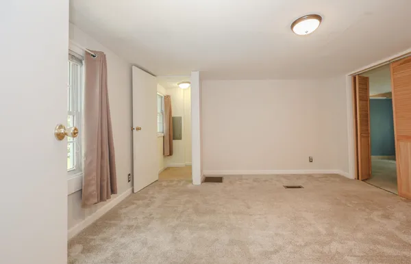 $194,500 | 25 Cheryl Drive, Concord, NH 03303