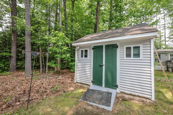 $194,500 | 25 Cheryl Drive, Concord, NH 03303