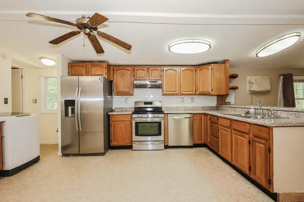 $194,500 | 25 Cheryl Drive, Concord, NH 03303