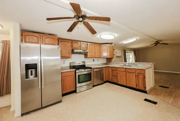 $194,500 | 25 Cheryl Drive, Concord, NH 03303