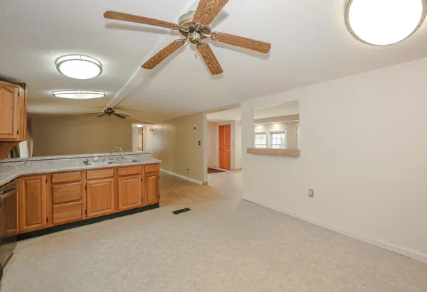 $194,500 | 25 Cheryl Drive, Concord, NH 03303