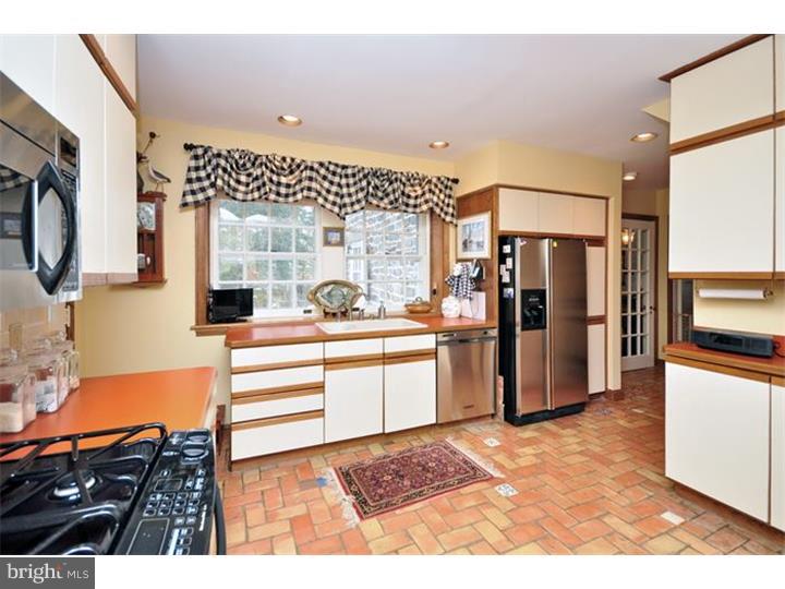 312 Berkeley Road Merion Station, PA 19066 - Photo 9 of 23 Kitchen
