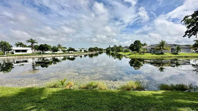 $2,600 | 6910 Northwest 70th Avenue, Unit 6910, Fort Lauderdale, FL 33321