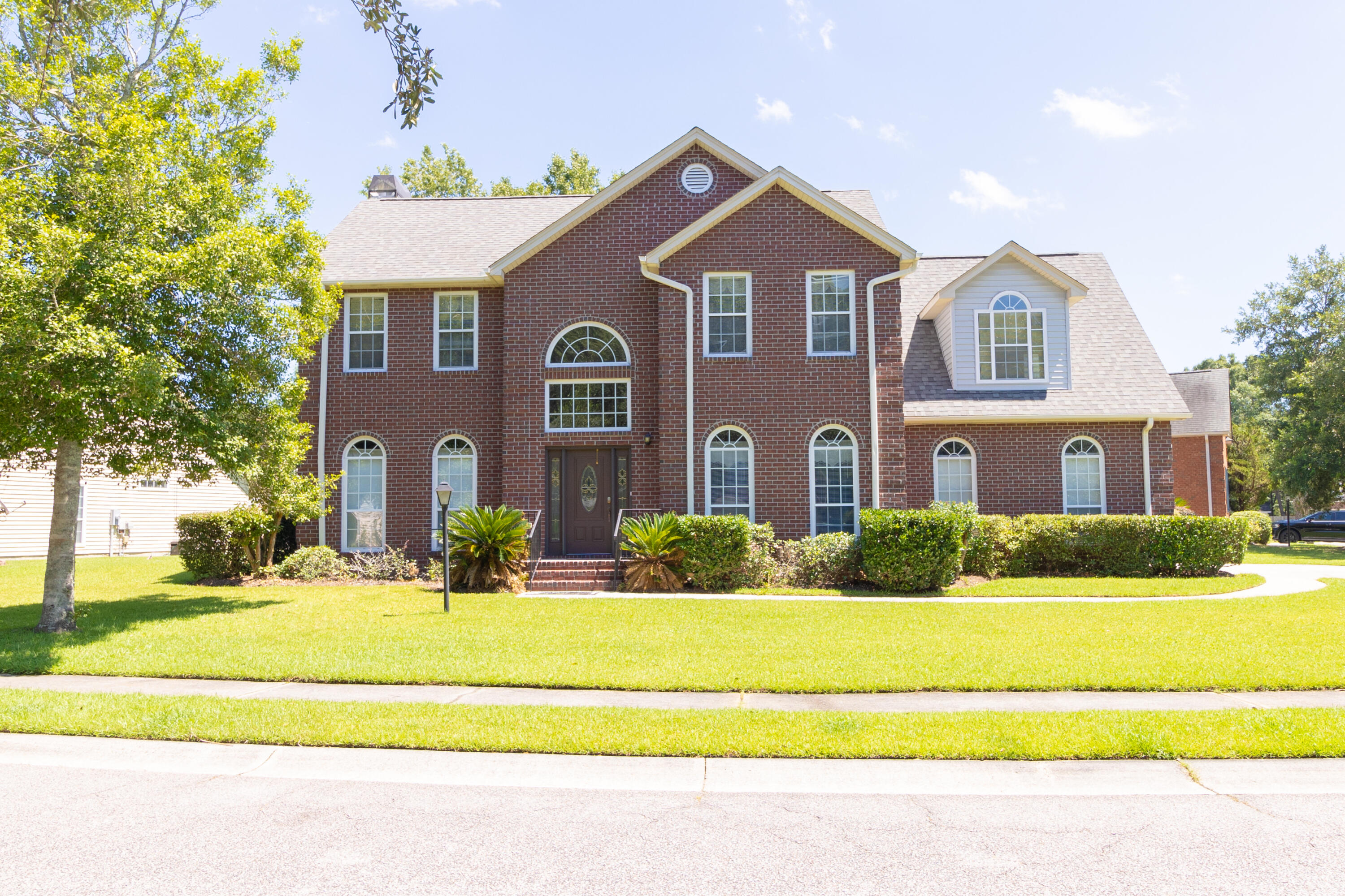 1726 Fox Ridge Court Charleston, SC 29414 - Photo 1 of 41 3S7A4552