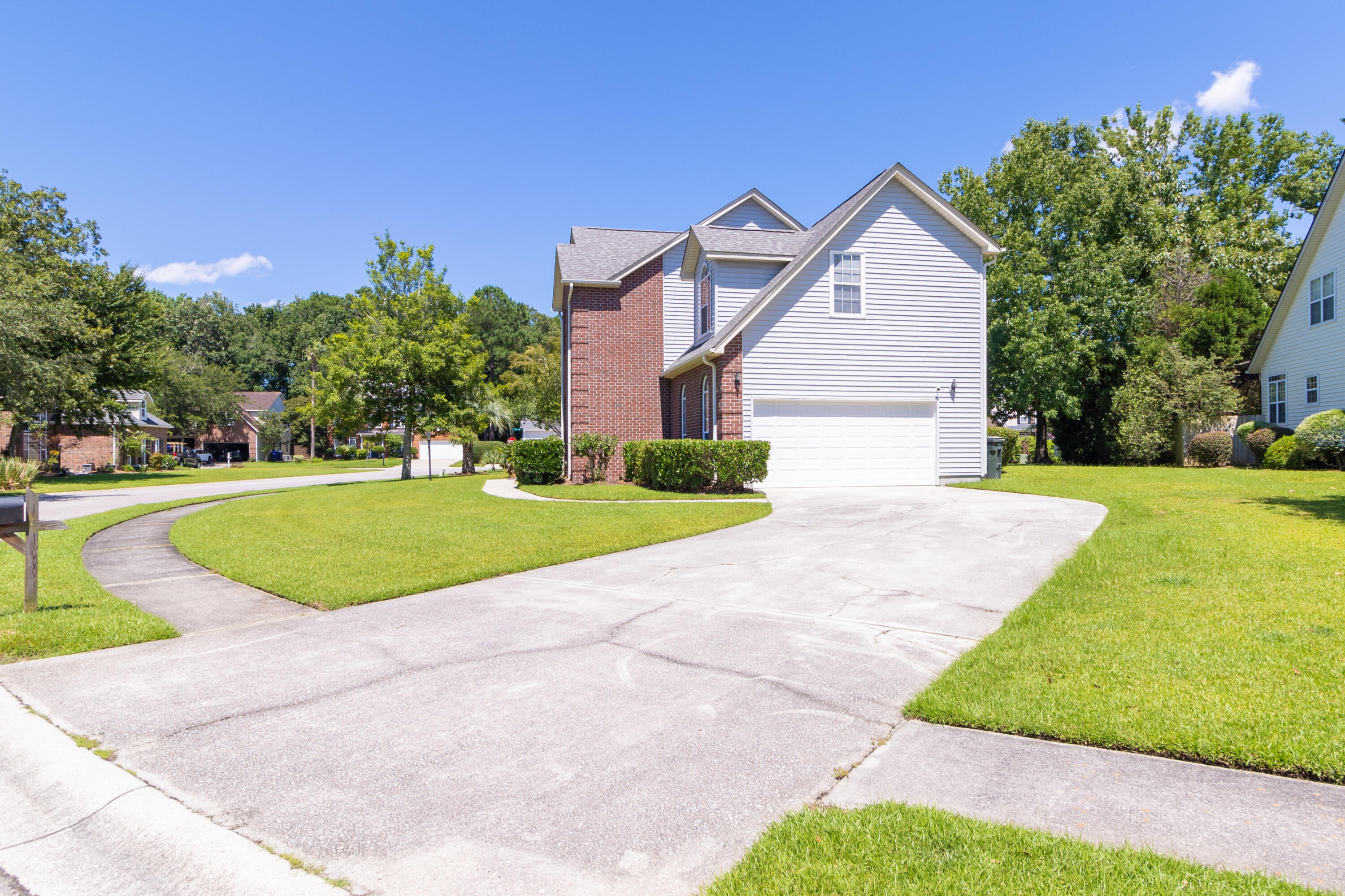 1726 Fox Ridge Court Charleston, SC 29414 - Photo 5 of 41 3S7A4584