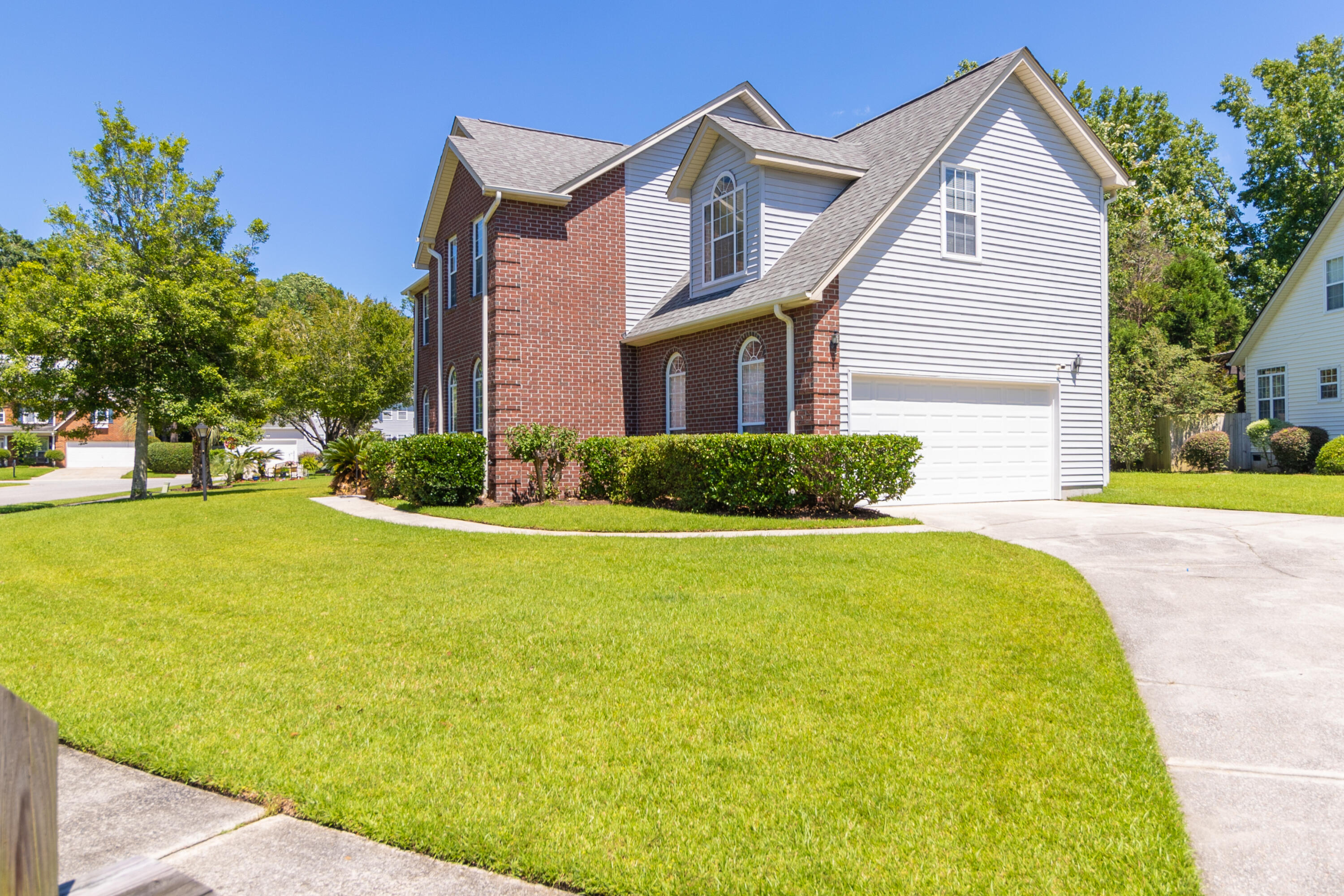 1726 Fox Ridge Court Charleston, SC 29414 - Photo 6 of 41 3S7A4593