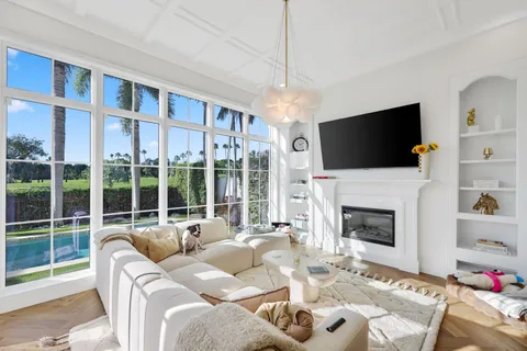 $3,850,000 | 340 East Royal Palm Road, Boca Raton, FL 33432