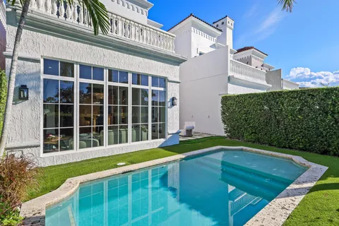 $3,850,000 | 340 East Royal Palm Road, Boca Raton, FL 33432