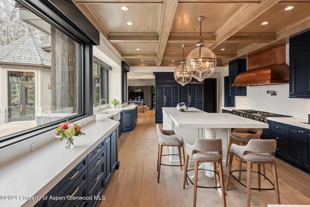 $200,000 | 73 Hideaway Lane, Aspen, CO 81611