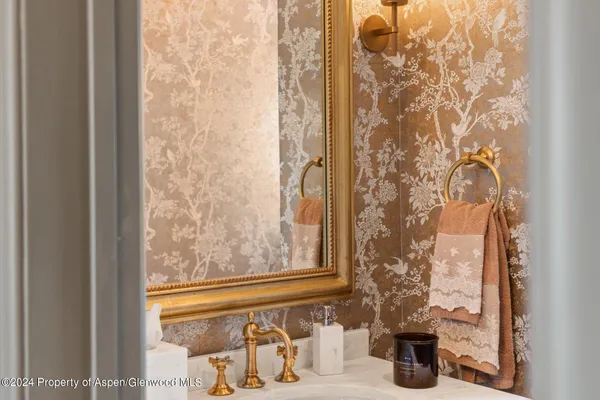 $200,000 | 73 Hideaway Lane, Aspen, CO 81611