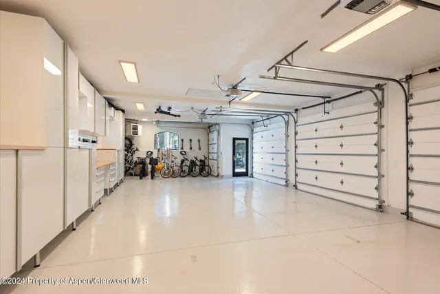 $200,000 | 73 Hideaway Lane, Aspen, CO 81611