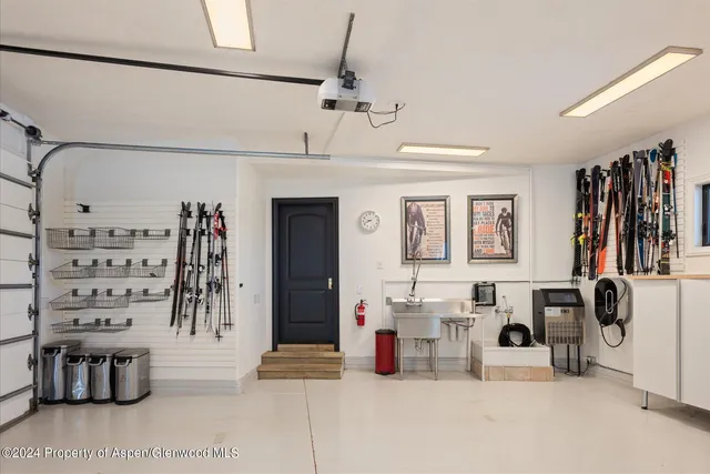 $200,000 | 73 Hideaway Lane, Aspen, CO 81611