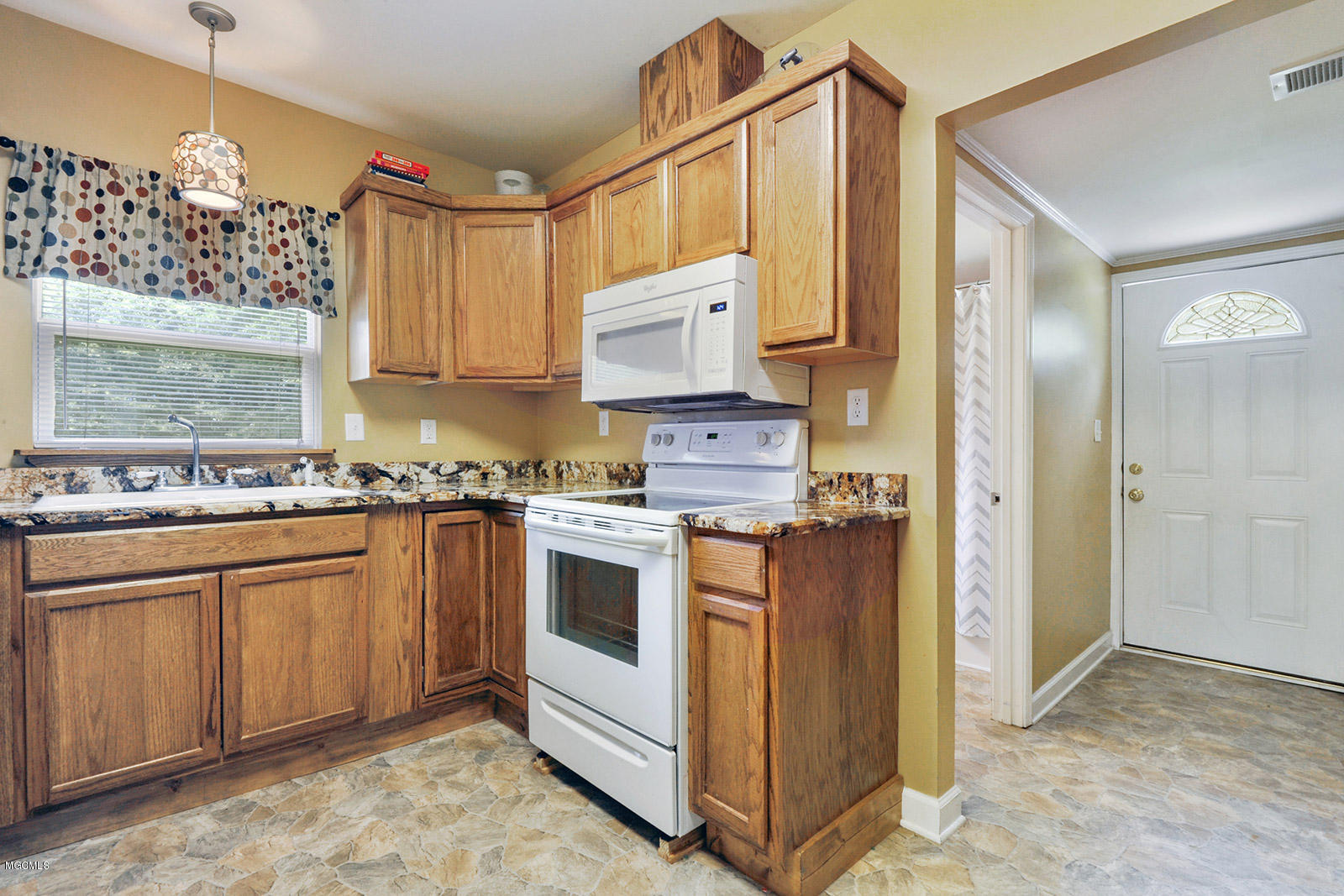 5096 D W N Road Kiln, MS 39556 - Photo 9 of 11 010_1600x1067_mls