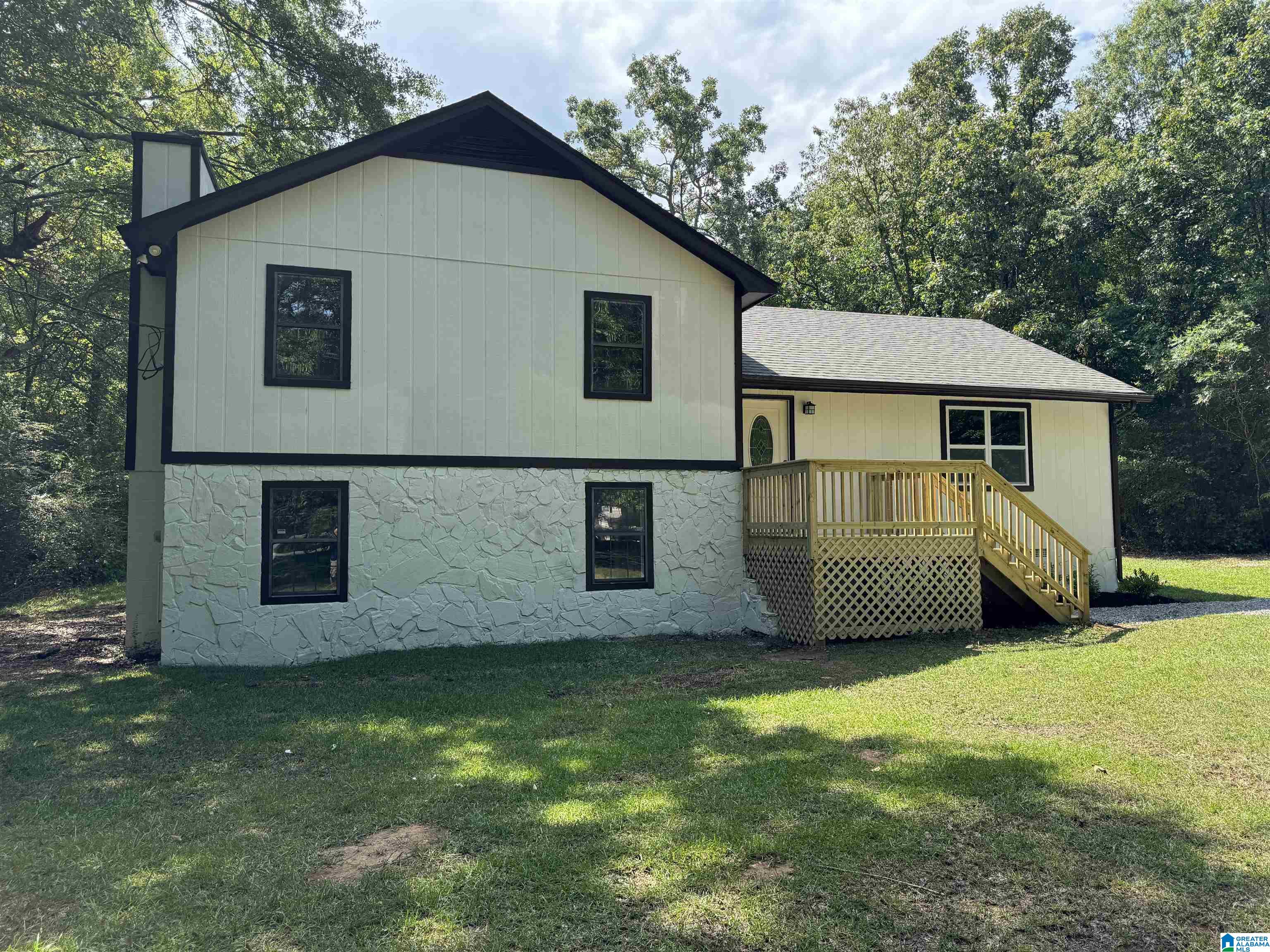 1040 Cove Shocco Road Talladega, AL 35160 - Photo 10 of 46