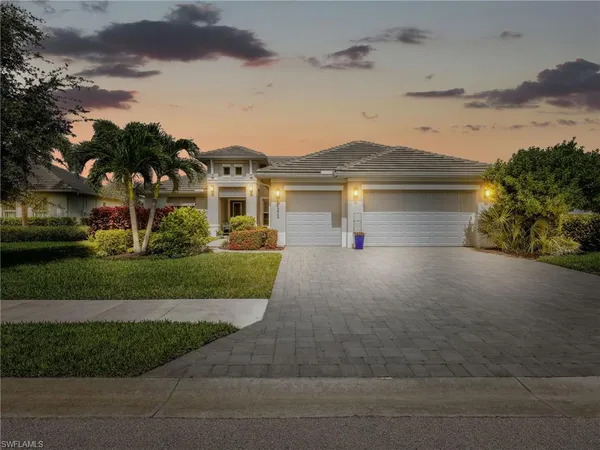 $1,639,000 | 14372 Neptune Avenue, Naples, FL 34114