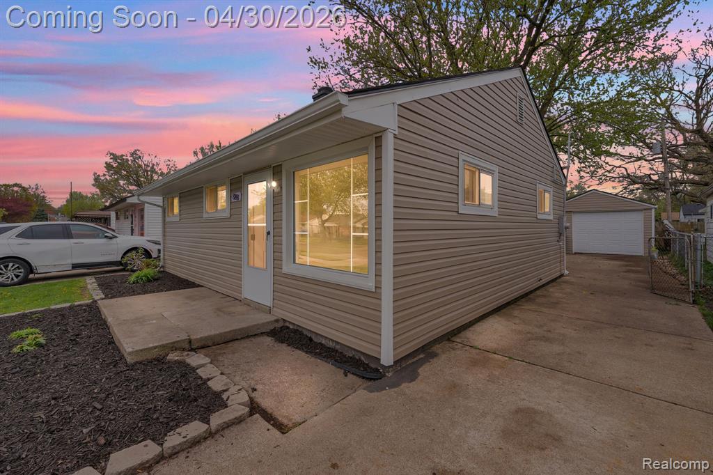 8248 Birch Street Taylor, MI 48180 - Photo 2 of 28