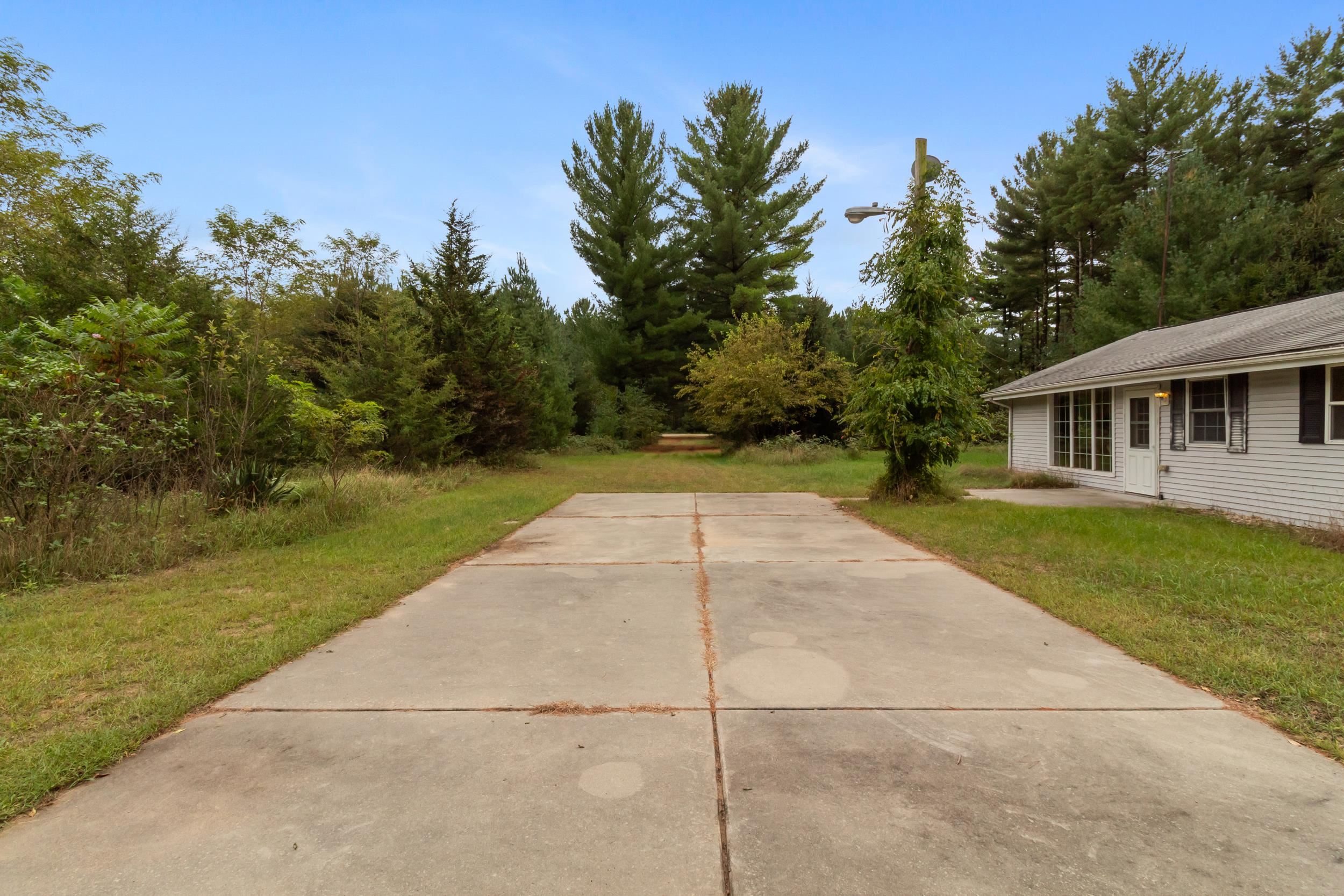 E2566 Brace Road Lone Rock, WI 53556 - Photo 26 of 30 Gallery Image 26