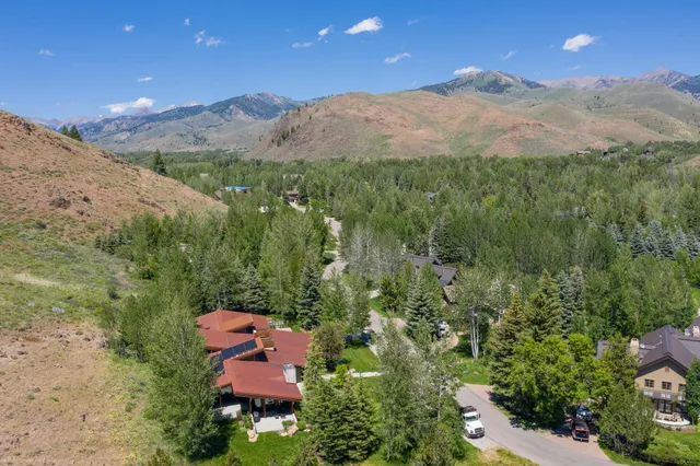 $8,500,000 | 250 Foxglove Lane, Blaine County, ID 83340