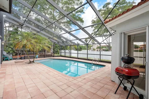 $899,000 | 1001 Southwest 93rd Avenue, Plantation, FL 33324