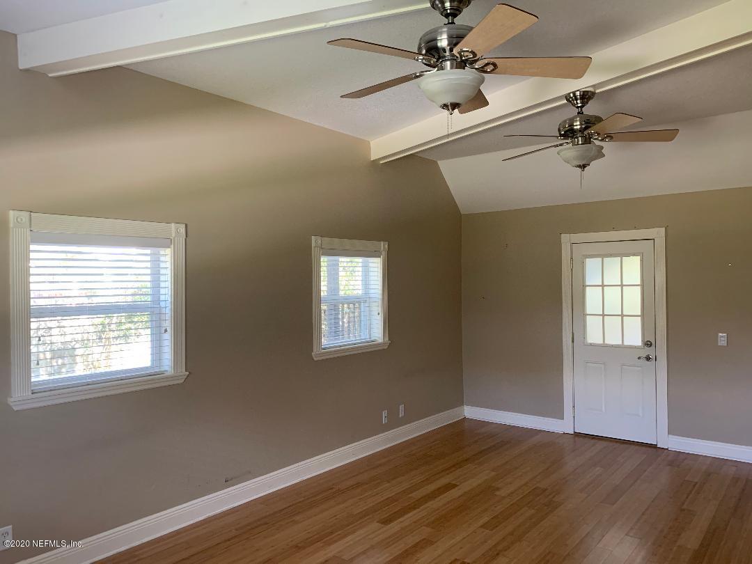 925 Seminole Road Atlantic Beach, FL 32233 - Photo 11 of 37 Wood floors